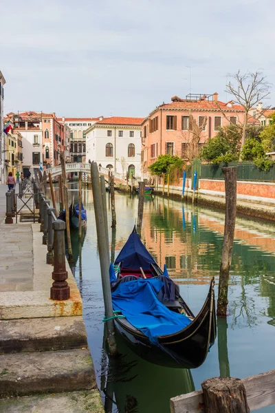 Venezianische Kanalansicht — Stockfoto