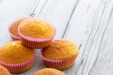 Şekerli tatlı çörekler.