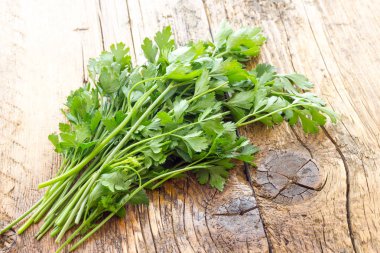 Maydanoz biyolojik bırakır