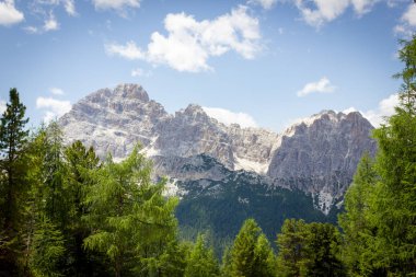 Dağ yollar üç tepeler Lavaredo