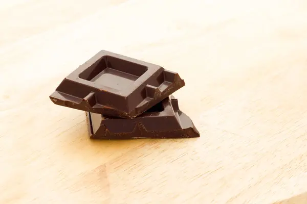 Kuber av mörk choklad — Stockfoto