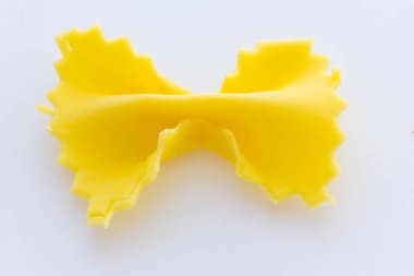 Farfalle makarna ev yaptı