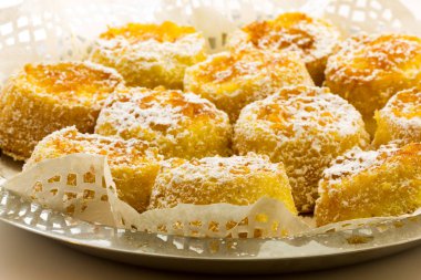 Reçelli tatlı çörek