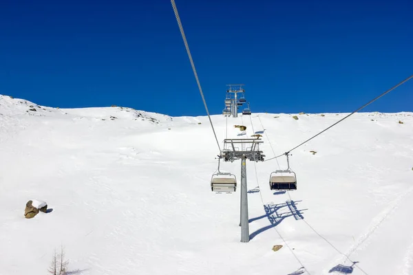 Ski chairlifts view — Stock Photo, Image