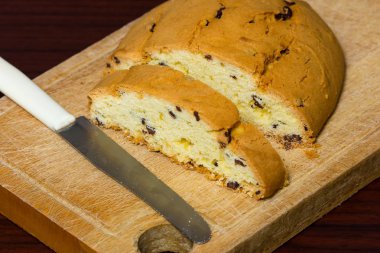 Çörek çikolata gevreği ile