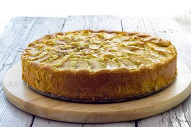 elmalı turta lezzetli görünümü