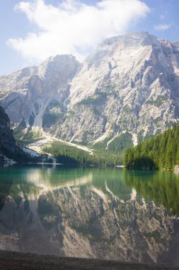 Braies Gölü Panoraması 