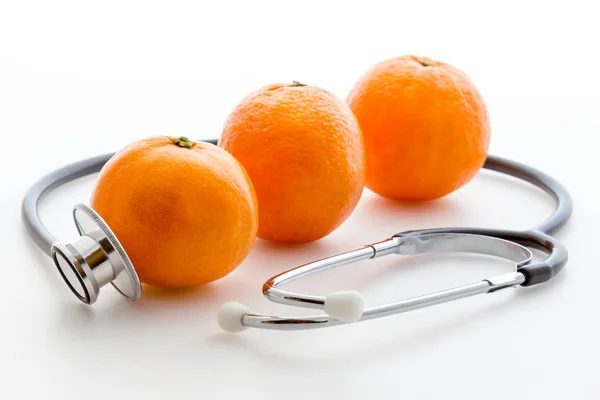 Stethoscoop en oranje — Stockfoto