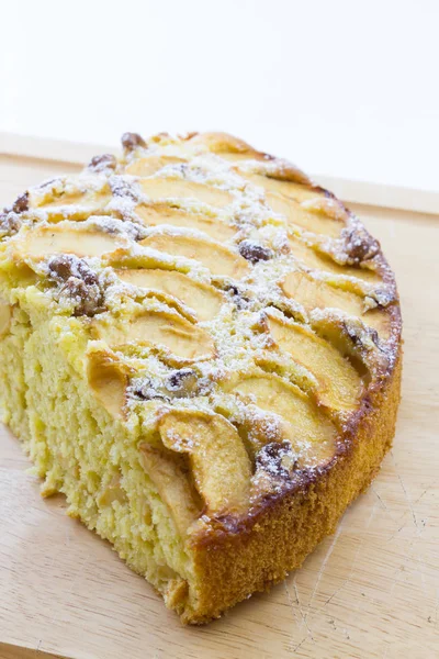 Rebanada de pastel de manzana —  Fotos de Stock