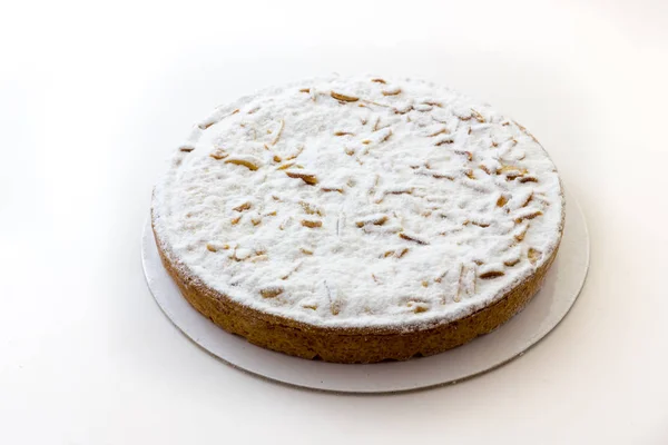 Torta alla panna con pinoli — Foto Stock