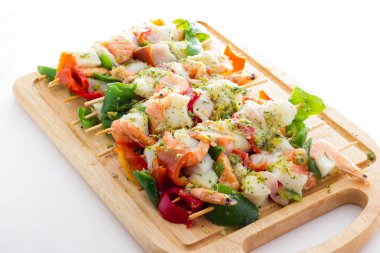 Balık ve sebze kebap