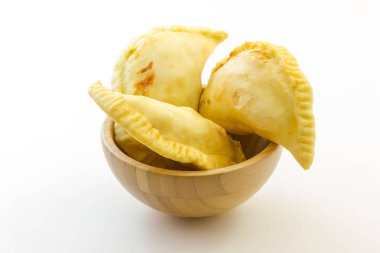 Puglia panzerotti domates ve mozzarella peyniri ile doldurulmuş