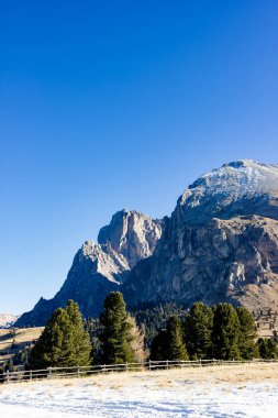 Bir Alpe di Siusi dağ manzarası