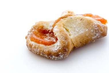 Reçel ile dolu bisküvi