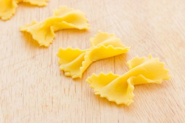 Farfalle makarna ev yaptı