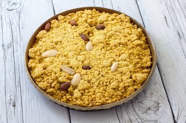 Mantova İtalya'dan orijinal Sbrisolona pasta