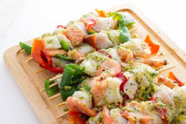 Balık ve sebze kebap