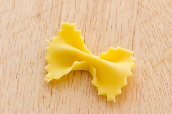 Farfalle makarna ev yaptı