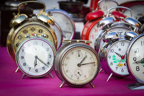 Vintage Clock at a flea market — Stock Photo, Image