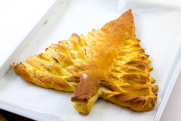 Łosoś Płaski chleb w kształcie choinki — Zdjęcie stockowe