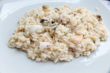 Deniz ürünleri ile lezzetli risotto