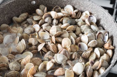 istiridye ile spagetti