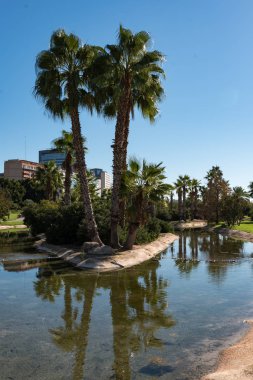Valencia'da güzel tipik binalar
