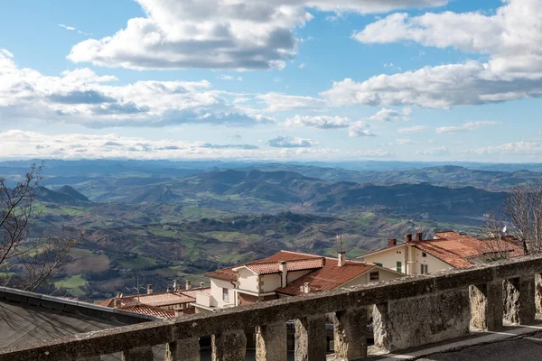 Panorama das colinas de San Marino Rimini — Fotografia de Stock