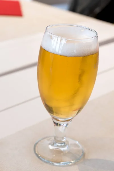 Caneca Cerveja Loira — Fotografia de Stock