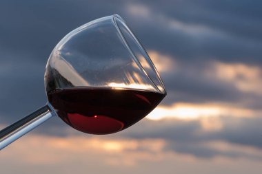 gün batımında tost