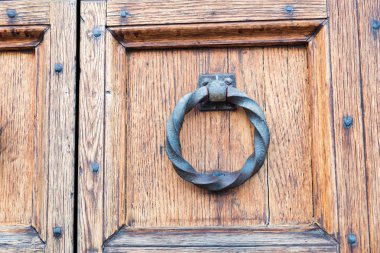 Antika demir doorknocker