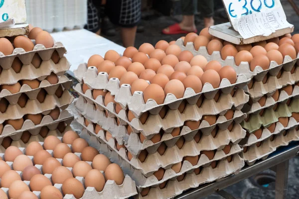 Egg market in Naples