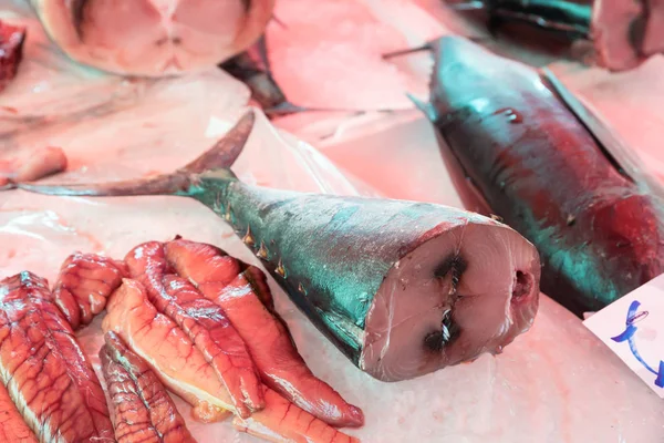 Pescado en el mercado de Catania — Foto de Stock