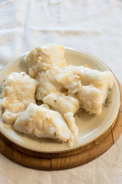 Torsk med olivolja och persilja — Stockfoto