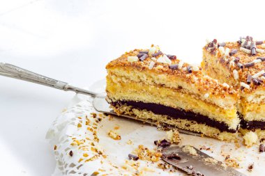 Fındık kremalı pasta