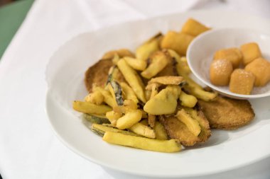 sebze ve tedavi krem ve kızarmış