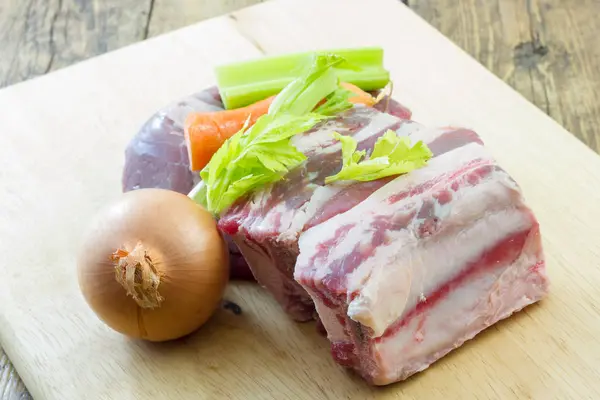 Bereid vlees en groentebouillon — Stockfoto