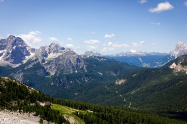 Dağ yollar üç tepeler Lavaredo