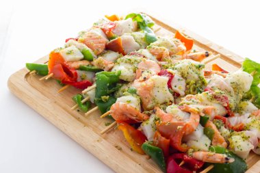 Balık ve sebze kebap