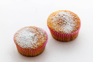 Şekerli tatlı çörekler.