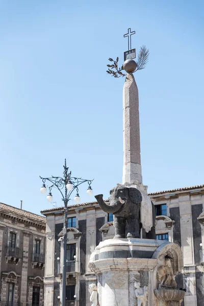 Catania paesaggio urbano Sicilia Italia — Foto Stock