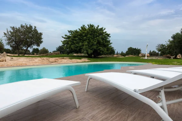 Sicilian Rock Garden Pool — Stock Photo, Image