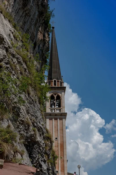Santuario Madonna Della Corona — Fotografia de Stock