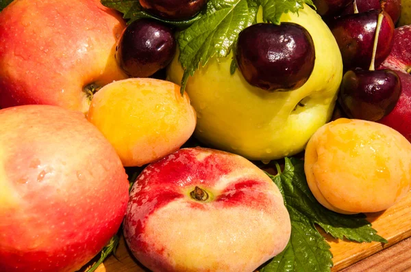 Frutta matura e fresca — Foto Stock