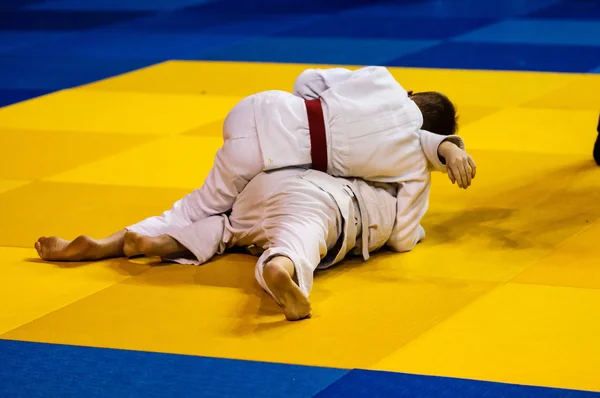 Boys compete in Judo — Stock Photo, Image