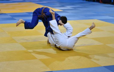 Erkekler Judo 'da yarışıyor