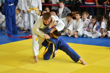 Orenburg, Rusya Federasyonu - 05 Kasım 2016: Boys rekabet Judo