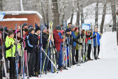 Orenburg, Rusya Federasyonu - 26 Ocak 2017 yıl: öğrenciler kış oyunları, oyun