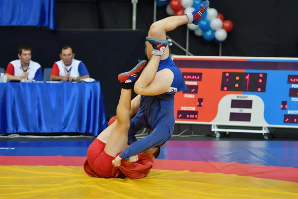 Orenburg, Federacja Rosyjska - 29 października 2016: zawody chłopców Sambo — Zdjęcie stockowe