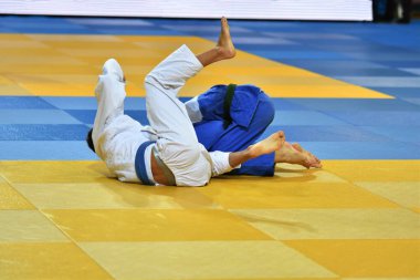 Erkekler Judo 'da yarışıyor